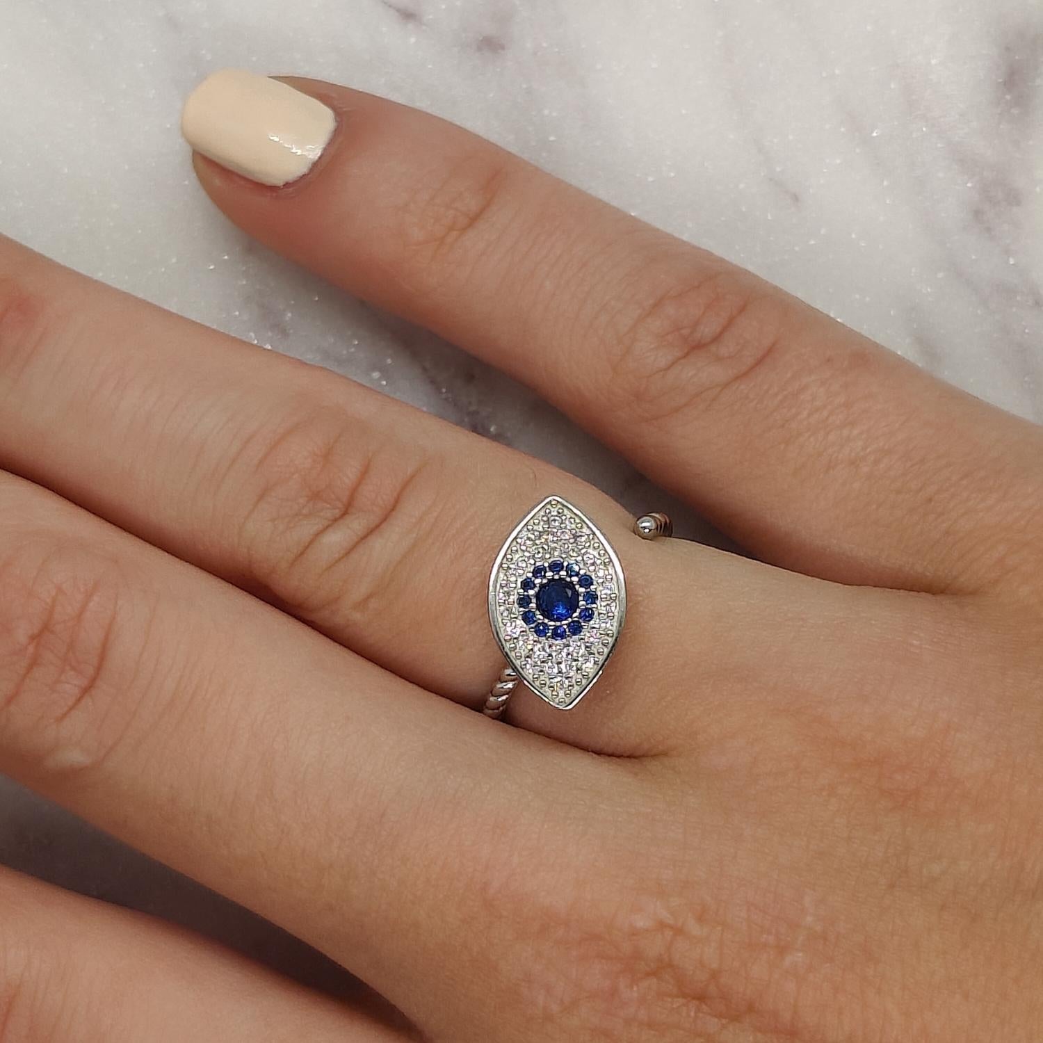 Anxiety Ring (Draairing Oog) Zilver 925 om vinger
